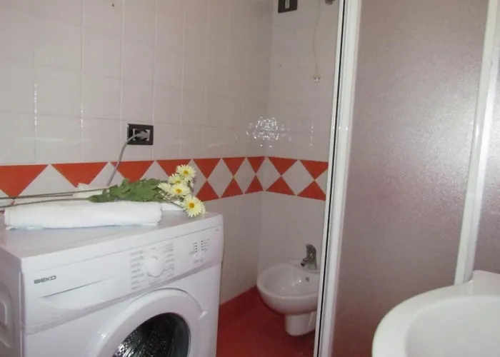 Flat With Spacious Balcony In Διαμέρισμα *