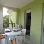 Flat With Spacious Balcony In * بيبيوني