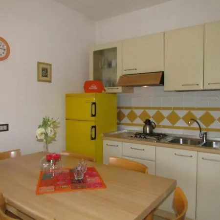 Flat With Large Terrace In - Beahost Bibione